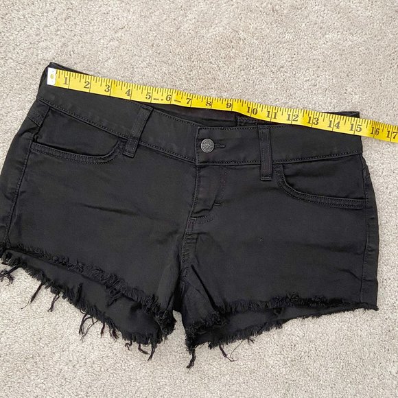 EUC - Y2K near new Siwy low rise cutoffs size 26 - Picture 4 of 6